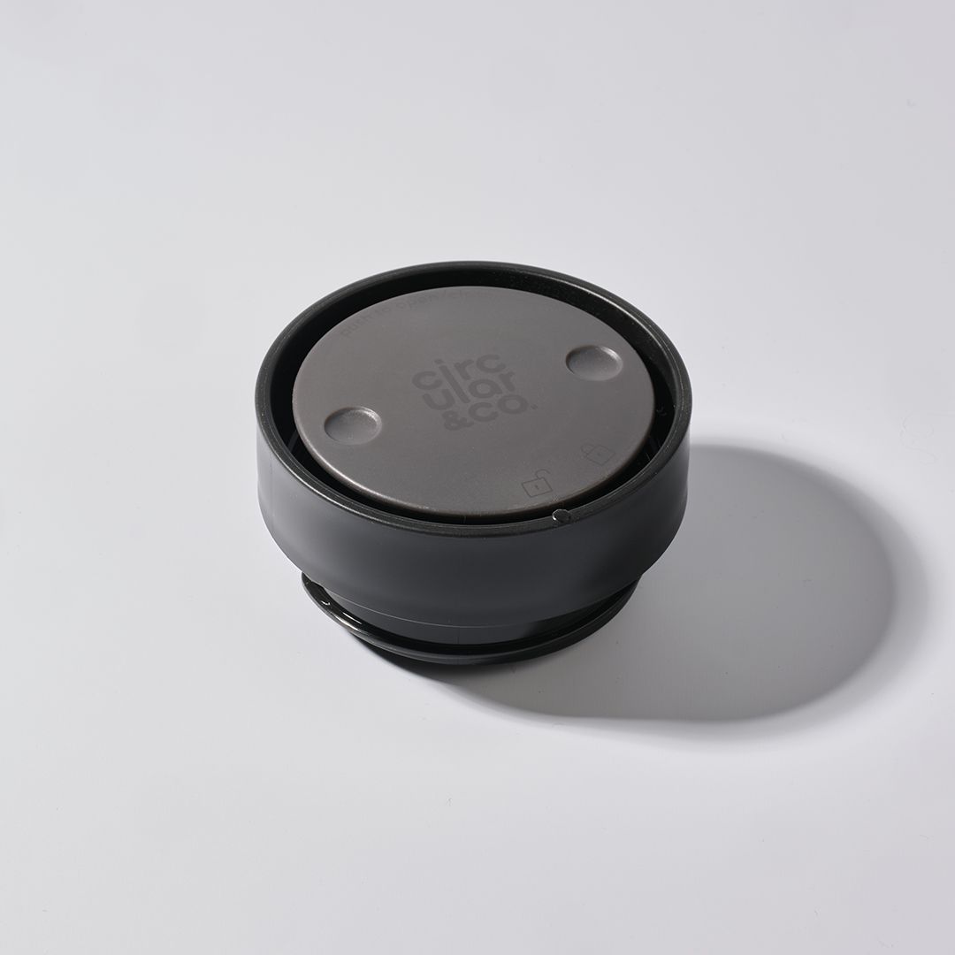 black reusable cup lid
